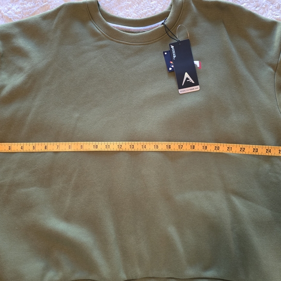 TEXAS Rangers Olive Green Crewneck Sweatshirt - Picture 4 of 5